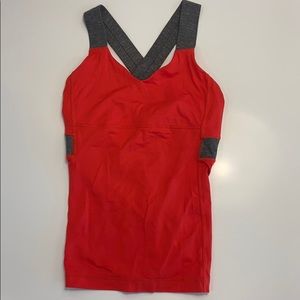 Lululemon tank top